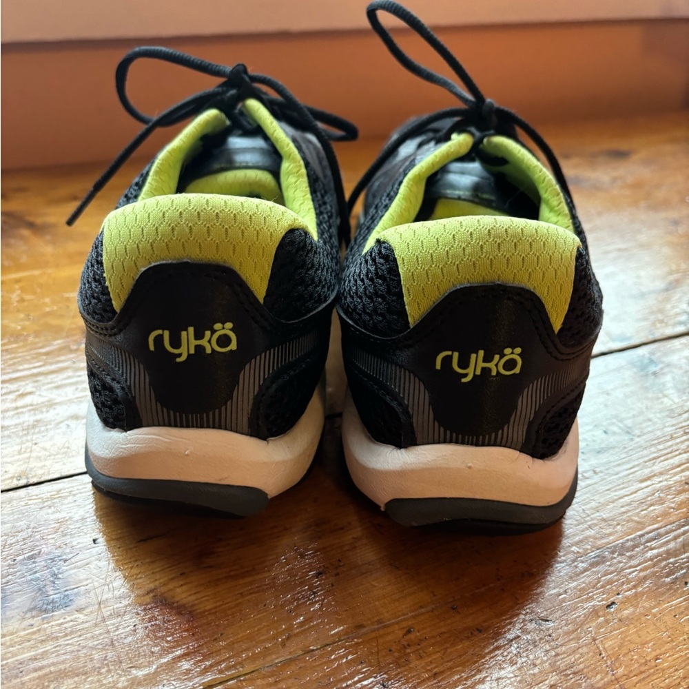 Ryka Influence Cross-Trainers - Picture 2 of 5